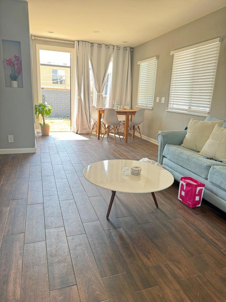 One-Bedroom Apartment - Non-Smoking interior